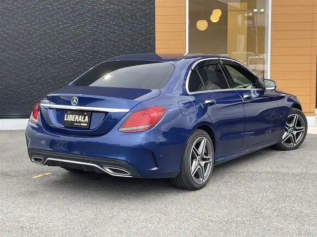 メルセデス・ベンツ Ｃ２２０ｄ アバンギャルド　AMGライン 栃木県 2019(令1)年 4.2万km ブリリアントブルーM レーダーセーフティパッケージ/キーレスゴー/ナビ/フルセグTV/バックカメラ/ETC/アンビエントライト /パークトロニック /LEDヘッドライト/オートライト/ACC/レーンキープアシスト/ブラインドスポット /エアサス/ドアバイザー
