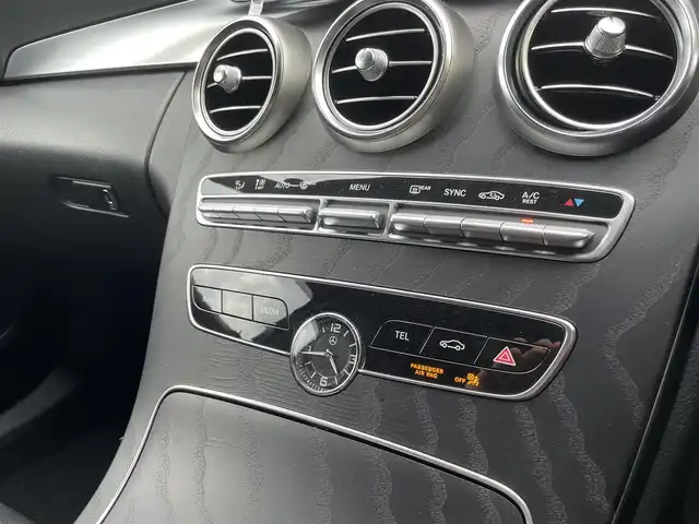 メルセデス・ベンツ Ｃ２２０ｄ アバンギャルド　AMGライン 栃木県 2019(令1)年 4.2万km ブリリアントブルーM レーダーセーフティパッケージ/キーレスゴー/ナビ/フルセグTV/バックカメラ/ETC/アンビエントライト /パークトロニック /LEDヘッドライト/オートライト/ACC/レーンキープアシスト/ブラインドスポット /エアサス/ドアバイザー