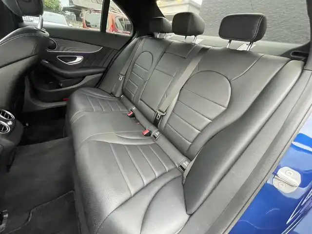 メルセデス・ベンツ Ｃ２２０ｄ アバンギャルド　AMGライン 栃木県 2019(令1)年 4.2万km ブリリアントブルーM レーダーセーフティパッケージ/キーレスゴー/ナビ/フルセグTV/バックカメラ/ETC/アンビエントライト /パークトロニック /LEDヘッドライト/オートライト/ACC/レーンキープアシスト/ブラインドスポット /エアサス/ドアバイザー