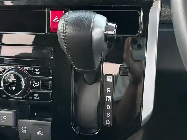 トヨタ ルーミー カスタムG 宮城県 2021(令3)年 4.9万km ターコイズブルーマイカメタリック パラノミックビュー対応ナビレディパッケージ/・パノラミックビューモニター/・ステアリングスイッチ/＝＝＝/スマートアシスト/・衝突回避支援ブレーキ機能/・車線逸脱警報機能/・ブレーキ制御付誤発進抑制機能/・アダプティブドライビングビーム/・アダプティブクルーズコントロール/・衝突警報機能/・ふらつき警報/・サイドビューランプ/・コーナーセンサー/・路側逸脱警報/・標識認識機能/コーナーセンサー/純正ナビ/・CD/DVD/・Bluetooth/・フルセグTV/ビルトインETC/ドライブレコーダー/ウェルカムパワースライドドア（運転席側/助手席側）/革巻きステアリング/LEDヘッドランプ/フォグランプ/オートライト/電動パーキングブレーキ/ブレーキホールド/スマートキー＆プッシュスタート/電動格納ミラー/純正14インチAW/純正フロアマット/Wエアバッグ