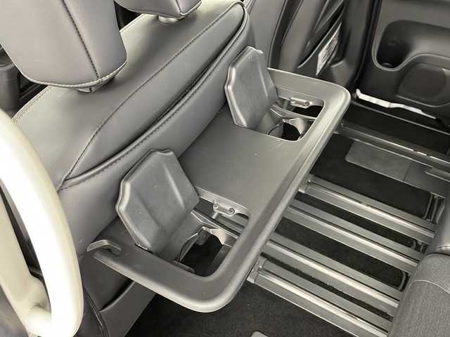 日産 セレナ ハイウェイスター V 新潟県 2023(令5)年 4.5万km プリズムホワイト 純正メーカーOPナビ/フルセグTV/アラウンドビューモニター/プロパイロット/レーダークルーズコントロール/ブラインドスポットモニター/ビルトインETC/両側パワースライドドア/ハンズフリースライドドア/オートライト/LEDヘッドライト/コーナーセンサー/アイドリングストップ/ステアリングスイッチ/プッシュスタート/フロアマット