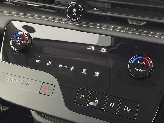 日産 セレナ ハイウェイスター V 新潟県 2023(令5)年 4.5万km プリズムホワイト 純正メーカーOPナビ/フルセグTV/アラウンドビューモニター/プロパイロット/レーダークルーズコントロール/ブラインドスポットモニター/ビルトインETC/両側パワースライドドア/ハンズフリースライドドア/オートライト/LEDヘッドライト/コーナーセンサー/アイドリングストップ/ステアリングスイッチ/プッシュスタート/フロアマット