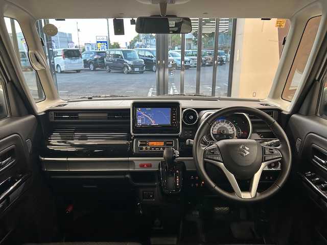 スズキ スペーシア カスタム HYBRID XS ターボ 高知県 2018(平30)年 11.4万km ピュアホワイトP (株)IDOMが運営する【じしゃロン高知店】の自社ローン専用車両になります。こちらは現金またはオートローンご利用時の価格です。自社ローンご希望の方は別途その旨お申付け下さい