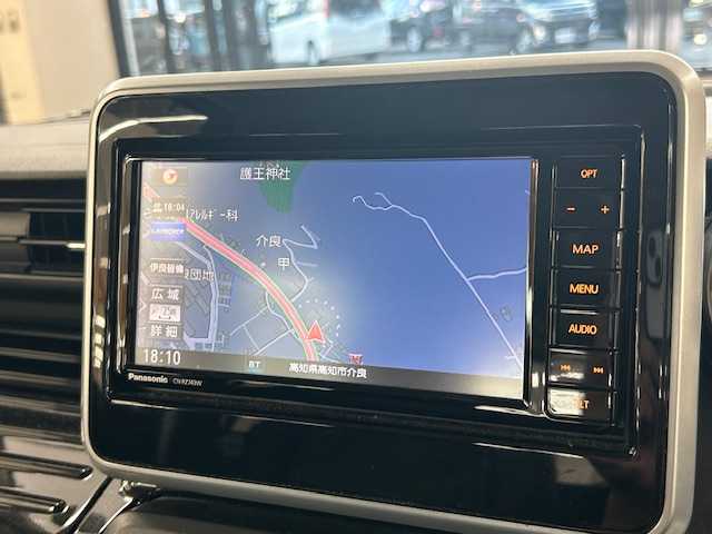 スズキ スペーシア カスタム HYBRID XS ターボ 高知県 2018(平30)年 11.4万km ピュアホワイトP (株)IDOMが運営する【じしゃロン高知店】の自社ローン専用車両になります。こちらは現金またはオートローンご利用時の価格です。自社ローンご希望の方は別途その旨お申付け下さい