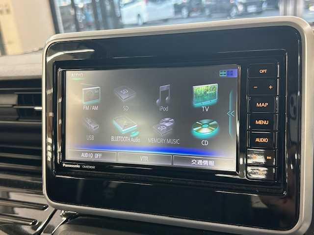 スズキ スペーシア カスタム HYBRID XS ターボ 高知県 2018(平30)年 11.4万km ピュアホワイトP (株)IDOMが運営する【じしゃロン高知店】の自社ローン専用車両になります。こちらは現金またはオートローンご利用時の価格です。自社ローンご希望の方は別途その旨お申付け下さい