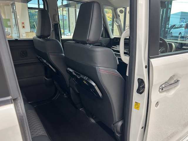 スズキ スペーシア カスタム HYBRID XS ターボ 高知県 2018(平30)年 11.4万km ピュアホワイトP (株)IDOMが運営する【じしゃロン高知店】の自社ローン専用車両になります。こちらは現金またはオートローンご利用時の価格です。自社ローンご希望の方は別途その旨お申付け下さい