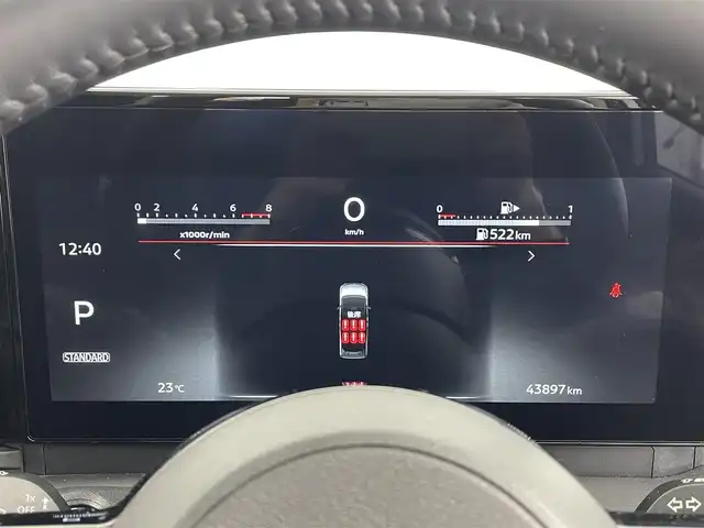 日産 セレナ ハイウェイスター V 大分県 2023(令5)年 4.4万km プリズムホワイト レンタアップ/インテリジェント エマージェンシーブレーキ /インテリジェント FCW（前方衝突予測警報）/衝突回避ステアリングアシスト/インテリジェント LI（車線逸脱防止支援システム）/＋LDW（車線逸脱警報）/インテリジェント BSI（後側方衝突防止支援システム）/＋BSW（後側方車両検知警報）/RCTA（後退時車両検知警報）/インテリジェント DA（ふらつき警報）/踏み間違い衝突防止アシスト/標識検知機能/プロパイロット/インテリジェント アラウンドビューモニター/（移動物 検知機能付）/インテリジェント ルームミラー /Nissan12.3型Connectナビゲーションシステム/・フルセグTV、BT対応、USB、HDMI/・Apple CarPlay・Android Auto/・AM/FMラジオ、NissanConnect サービス対応/ステアリングスイッチ/パドルシフト/両側パワースライドドア/ETC/置くだけ充電/社外フロアマット/オートライト/LEDヘッドライト/LEDフォグ/純正16インチアルミホイール