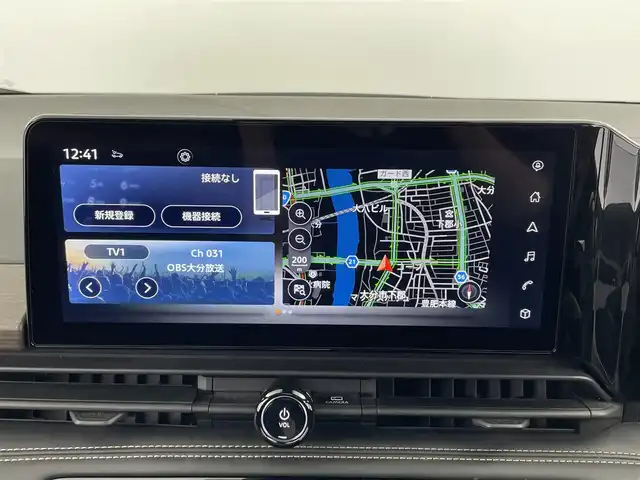 日産 セレナ ハイウェイスター V 大分県 2023(令5)年 4.4万km プリズムホワイト レンタアップ/インテリジェント エマージェンシーブレーキ /インテリジェント FCW（前方衝突予測警報）/衝突回避ステアリングアシスト/インテリジェント LI（車線逸脱防止支援システム）/＋LDW（車線逸脱警報）/インテリジェント BSI（後側方衝突防止支援システム）/＋BSW（後側方車両検知警報）/RCTA（後退時車両検知警報）/インテリジェント DA（ふらつき警報）/踏み間違い衝突防止アシスト/標識検知機能/プロパイロット/インテリジェント アラウンドビューモニター/（移動物 検知機能付）/インテリジェント ルームミラー /Nissan12.3型Connectナビゲーションシステム/・フルセグTV、BT対応、USB、HDMI/・Apple CarPlay・Android Auto/・AM/FMラジオ、NissanConnect サービス対応/ステアリングスイッチ/パドルシフト/両側パワースライドドア/ETC/置くだけ充電/社外フロアマット/オートライト/LEDヘッドライト/LEDフォグ/純正16インチアルミホイール