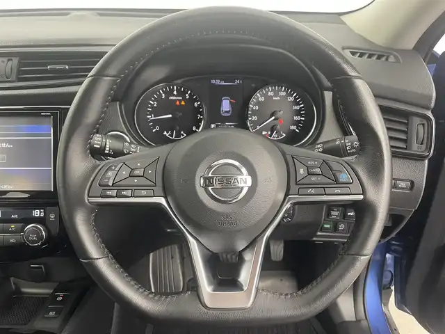 日産 エクストレイル 20X 愛知県 2018(平30)年 2.9万km シャイニングブルー 純正ナビ（フルセグ、CD、DVD、Bluetooth）/4WD/寒冷地仕様/プロパイロット/エマージェンシーブレーキ/車線逸脱警報/インテリジェント4×4/アドバンスドヒルディセントコントロール/アラウンドビューモニター/ドライブレコーダー/ビルトインETC/革巻きステアリング/パワーバックドア/ルーフレール/純正LEDヘッドライト/フォグランプ/純正18インチアルミホイール/取扱説明書