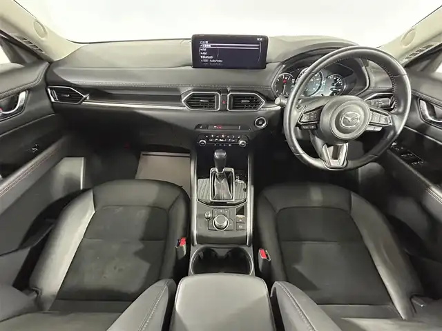 マツダ ＣＸ－５ XD ブラックトーンエディション 佐賀県 2022(令4)年 2.2万km ソウルレッドクリスタルM 全周囲カメラ　/レーダークルーズコントロール　/前席シートヒーター　/テアリングヒーター　/純正ＤＶＤ／ＣＤプレイヤー　/パワーバックドア　/パドルシフト　/ＭＴモード付きＡＴ/Bluetoothオーディオ/純正ナビ/SKYACTIV/Mi-DRIVE/クルージング＆トラフィックサポート/純正アルミホイール(19インチ)/前後コーナーセンサー/横滑り防止装置/盗難防止装置/レーンキープアシスト/エアバッグ/プッシュスタート/スマートキー