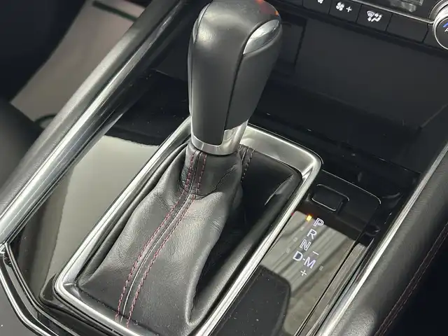 マツダ ＣＸ－５ XD ブラックトーンエディション 佐賀県 2022(令4)年 2.2万km ソウルレッドクリスタルM 全周囲カメラ　/レーダークルーズコントロール　/前席シートヒーター　/テアリングヒーター　/純正ＤＶＤ／ＣＤプレイヤー　/パワーバックドア　/パドルシフト　/ＭＴモード付きＡＴ/Bluetoothオーディオ/純正ナビ/SKYACTIV/Mi-DRIVE/クルージング＆トラフィックサポート/純正アルミホイール(19インチ)/前後コーナーセンサー/横滑り防止装置/盗難防止装置/レーンキープアシスト/エアバッグ/プッシュスタート/スマートキー