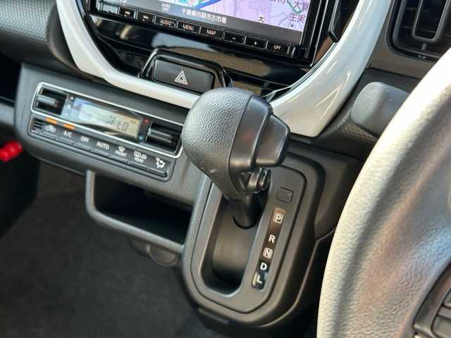 スズキ ハスラー HYBRID G 千葉県 2020(令2)年 1.9万km クールカーキPM 純正8インチナビ/フルセグテレビ/Bluetooth/CD/DVD/ETC/横滑り防止装置/衝突被害軽減システム/車線逸脱警報/コーナーセンサー/前席シートヒーター/フルフラットシート/オートライト/ヘッドライトレベライザー/オートエアコン/プッシュスタート/スペアキー×１/保証書・取扱説明書