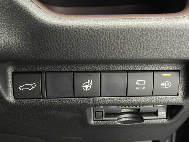 トヨタ ＲＡＶ４ G Zパッケージ 長野県 2021(令3)年 1.4万km アティチュードブラックマイカ 4WD/純正ディスプレイオーディオ&USB&BT/トヨタセーフティセンス/アダプティブクルーズコントロール/レーントレーシングアシスト/プリクラッシュセーフティ/ブラインドスポットモニター/リアクロストラフィックアラート/クリアランスソナー/パーキングサポートブレーキ/ロードサインアシスト/オートマチックハイビーム/ダウンヒルアシストコントロール/社外前後ドライブレコーダー/デジタルインナーミラー/パワーバックドア/合皮シート/前席シートヒーター/運転席パワーシート/ステアリングスイッチ/ステアリングヒーター/全方位カメラ/ビルトインETC/LEDヘッドライト/オートライト/フロントフォグランプ/電動格納ミラー/ウィンカーミラー/電動ホールド/オートホールド/純正19インチAW装着/純正フロアマット/純正ドアバイザー/プッシュスタート/スマートキー