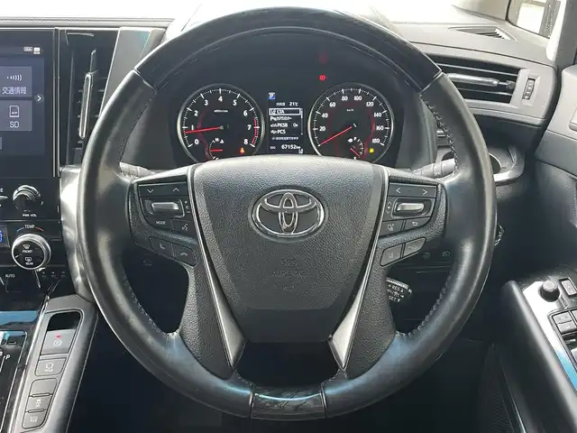 トヨタ アルファード S Cパッケージ 佐賀県 2020(令2)年 6.8万km ホワイトパールクリスタルシャイン JBLプレミアムサウンド/デジタルインナーミラー/トヨタセーフティセンス/・プリクラッシュセーフティ/・レーントレーシングアシスト/・レーダークルーズコントロール/・オートマチックハイビーム/ブラインドスポットモニター/インテリジェントクリアランスソナー/インテリジェントパーキングアシスト/パーキングサポートブレーキ/ブラインドスポットモニター/純正ディスプレイオーディオナビ/・パノラミックビューモニター/・フルセグTV/BT/CD/DVD/純正フリップダウンモニター/純正18インチAW/3眼LEDヘッドライト/フォグランプ/パワーバックドア/両側パワースライドドア/合皮シート/・パワーシート/・シートヒーター/・シートベンチレーション/メタルウッド革巻きステアリング/ステアリングヒーター/前後ドラレコ(ZDR-015)/電動パーキングスイッチ/ETC/スペアキー×１/純正エンジンスターター