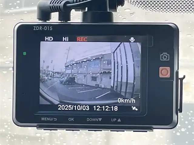 トヨタ アルファード S Cパッケージ 佐賀県 2020(令2)年 6.8万km ホワイトパールクリスタルシャイン JBLプレミアムサウンド/デジタルインナーミラー/トヨタセーフティセンス/・プリクラッシュセーフティ/・レーントレーシングアシスト/・レーダークルーズコントロール/・オートマチックハイビーム/ブラインドスポットモニター/インテリジェントクリアランスソナー/インテリジェントパーキングアシスト/パーキングサポートブレーキ/ブラインドスポットモニター/純正ディスプレイオーディオナビ/・パノラミックビューモニター/・フルセグTV/BT/CD/DVD/純正フリップダウンモニター/純正18インチAW/3眼LEDヘッドライト/フォグランプ/パワーバックドア/両側パワースライドドア/合皮シート/・パワーシート/・シートヒーター/・シートベンチレーション/メタルウッド革巻きステアリング/ステアリングヒーター/前後ドラレコ(ZDR-015)/電動パーキングスイッチ/ETC/スペアキー×１/純正エンジンスターター