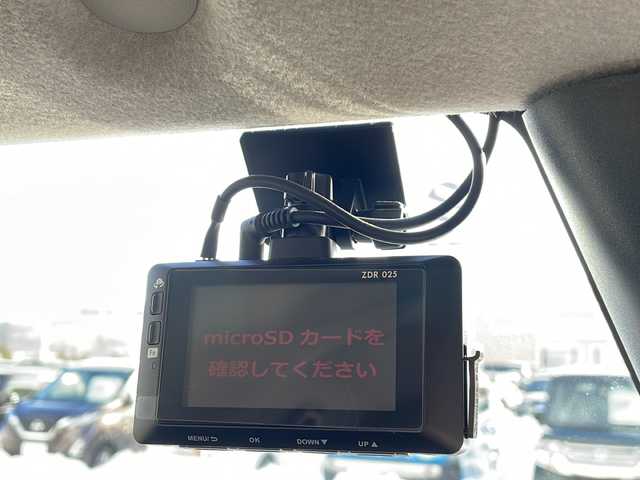 トヨタ ルーミー カスタムG 山形県 2021(令3)年 6.3万km ブラックマイカメタリック/ブリリアントカッパークリスタルマイカ 2トーン 禁煙車/スマートアシスト/・衝突回避支援ブレーキ機能（対車両・対歩行者[昼夜]）/・車線逸脱警報機能＆路側逸脱警報機能/・標識認識機能/・全車速追従機能付ＡＣＣ（アダプティブクルーズコントロール）/・レーンキープコントロール（ＬＫＣ）/・コーナーセンサー/純正ナビ(CD.DVD.BT.SD)/パノラマカメラ/ウェルカム両側パワースライドドア/シートヒーター/ドライブレコーダー/ETC/電動パーキングブレーキ/オートホールド/USB充電ポート/プッシュスタート/スマートキーｘ２/ドライブレコーダー/純正ＡＷサマータイヤ積込み