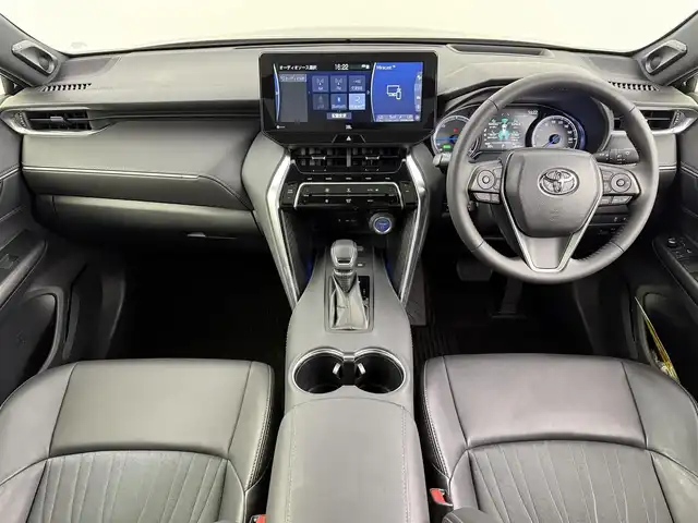 トヨタ ハリアー ハイブリッド Z 埼玉県 2020(令2)年 4.1万km ブラック パノラマルーフ　純正ナビ　ＪＢＬスピーカー　ＢＳＭ　ＥＴＣ２．０　クルーズコントロール　バックカメラ　フルセグTV　電動リアゲート　パワーシート　LEDヘッドライト　HUD　スマートルームミラー　オートハイビーム　レーンキープ　衝突被害軽減　Bluetooth