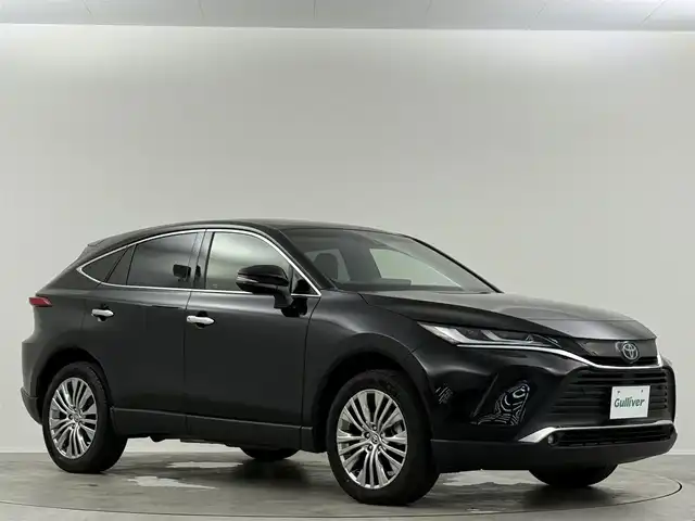 トヨタ ハリアー ハイブリッド Z 埼玉県 2020(令2)年 4.1万km ブラック パノラマルーフ　純正ナビ　ＪＢＬスピーカー　ＢＳＭ　ＥＴＣ２．０　クルーズコントロール　バックカメラ　フルセグTV　電動リアゲート　パワーシート　LEDヘッドライト　HUD　スマートルームミラー　オートハイビーム　レーンキープ　衝突被害軽減　Bluetooth