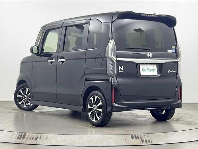 ホンダ Ｎ ＢＯＸ カスタム G L ホンダセンシング 埼玉県 2018(平30)年 5.2万km クリスタルブラックパール 社外SDナビ/（フルTV/BT/CD/DVD/SD/AM/FM）/ホンダセンシング/・衝突軽減ブレーキ/・後方誤発進抑制機能/・路外逸脱抑制機能/・アダプティブクルーズコントロール/両側パワースライドドア/純正ドラレコ/ビルトインETC/純正アルミホイール/保証書/取扱説明書/スペアキー1本