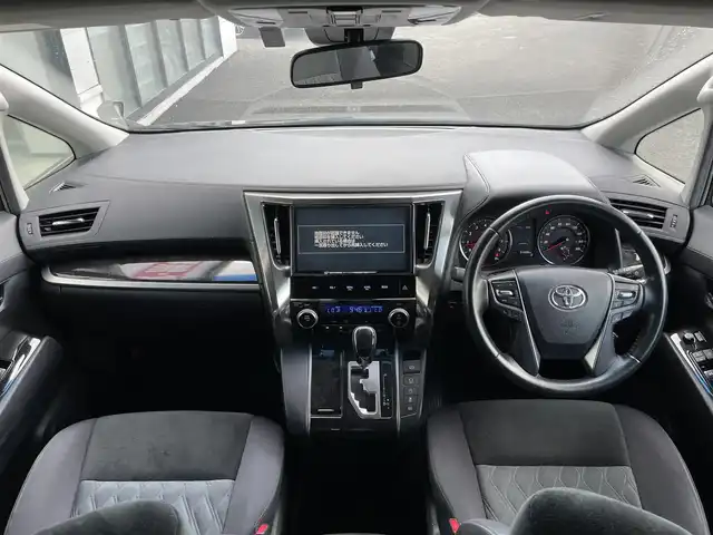 トヨタ ヴェルファイア Z 道央・札幌 2018(平30)年 5.2万km バーニングブラッククリスタルシャインガラスフレーク ４WD/純正ディーラーOPナビ/AM/FM/BT/SD/DVD/フルセグ/トヨタセーフティセンス/衝突被害軽減ブレーキ/レーダークルーズコントロール/レーンキープアシスト/クリアランスソナー/バックカメラ/ビルトインETC/ドライブレコーダー/アイドリングストップ/ECOMODE/両側パワースライドドア/革巻きステアリング/ステアリングリモコン/電動パーキング/ブレーキホールド/MTモード付AT/プッシュスタート/スマートキー/LEDヘッドライト/オートライト/オートマチックハイビーム/フォグランプ/電動格納ミラー/ウィンカーミラー/純正フロアマット/ドアバイザー