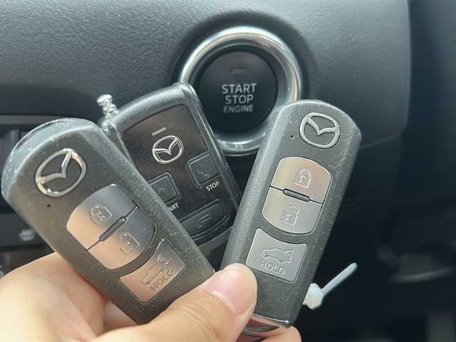 マツダ ＣＸ－８ XD プロアクティブ 広島県 2019(令1)年 4.6万km マシーングレープレミアムM 純正マツダコネクトナビ/（Bluetooth/CD/DVD/AUX/フルセグTV)/360度ビューカメラ/ETC/前方ドライブレコーダー/アダプティブクルーズコントロール/ブラインドスポットモニター/パワーバックドア/メモリーシート（運転席）/シートヒーター（運転席/助手席）/ステアリングヒーター/純正19インチアルミホイール/純正フロアマット/ドアバイザー/LEDヘッドライト/フォグランプ/オートライト/スペアキー1本/エンジンスターター1本/スマートキー/レーンキープアシスト/横滑り防止装置/衝突被害軽減ブレーキ