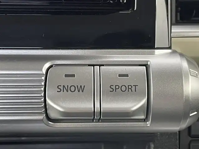 スズキ クロスビー HYBRID MZ 埼玉県 2018(平30)年 4.4万km ファーベントレッド/スーパーブラックパール 純正８インチナビ　バックカメラ　ビルトインＥＴＣ　セーフティサポート　クルーズコントロール　シートヒーター　パドルシフト　オートライト　スマートキー　ＬＥＤヘッドライト　地デジフルセグ