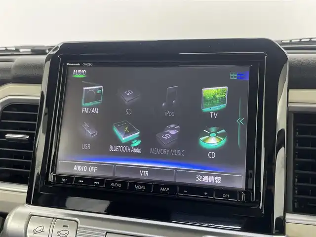 スズキ クロスビー HYBRID MZ 埼玉県 2018(平30)年 4.4万km ファーベントレッド/スーパーブラックパール 純正８インチナビ　バックカメラ　ビルトインＥＴＣ　セーフティサポート　クルーズコントロール　シートヒーター　パドルシフト　オートライト　スマートキー　ＬＥＤヘッドライト　地デジフルセグ