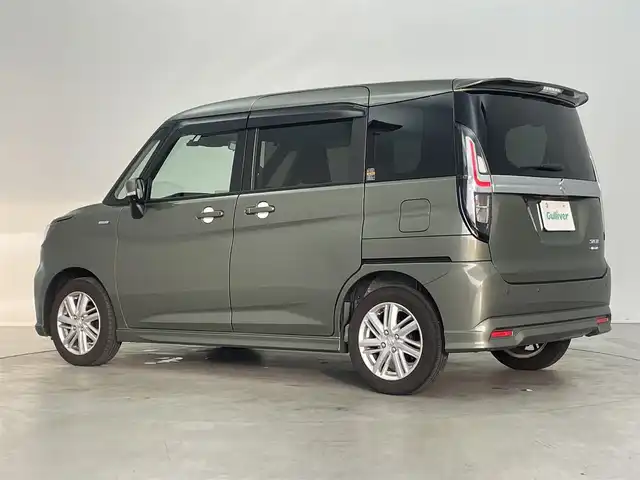 スズキ ソリオ HV MZ 埼玉県 2023(令5)年 0.9万km タフカーキパールメタリック 純正９インチナビ　全周囲カメラ　　両側パワースライドドア　ＨＵＤ　レーダークルーズコントロール　ＬＥＤヘッドライト　プッシュスタート　スマートキー　地デジフルセグ　前後ドライブレコーダー