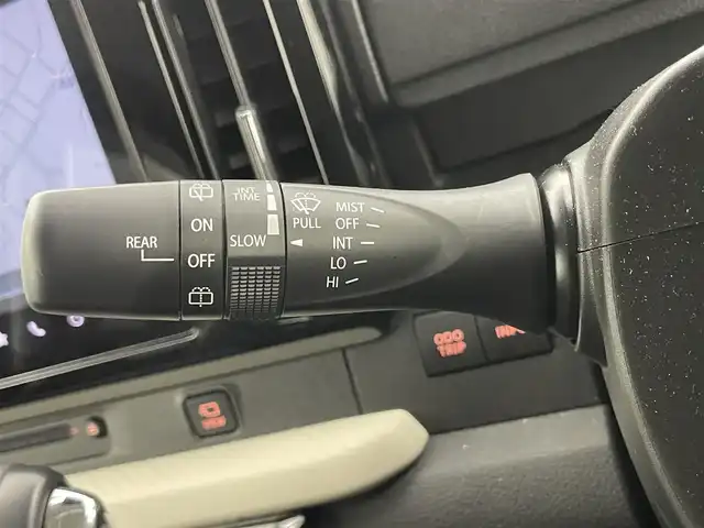 スズキ ソリオ HV MZ 埼玉県 2023(令5)年 0.9万km タフカーキパールメタリック 純正９インチナビ　全周囲カメラ　　両側パワースライドドア　ＨＵＤ　レーダークルーズコントロール　ＬＥＤヘッドライト　プッシュスタート　スマートキー　地デジフルセグ　前後ドライブレコーダー