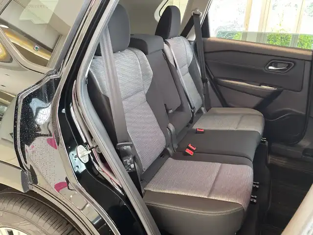 日産 エクストレイル X e－4ORCE 埼玉県 2024(令6)年 0.2万km ダイヤモンドブラック エマージェンシーブレーキ /プロパイロット /純正メモリナビ/　　BT/フルセグ/Apple CarPlay /アラウンドビューモニター /LEDオートライト /シートヒーター /パワーシート /純正18インチアルミホイール /ステアリングヒーター/ステアリングスイッチ /純正ETC2.0