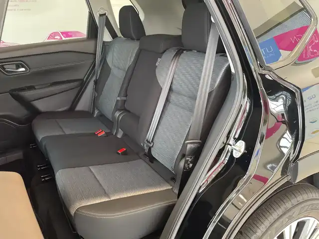 日産 エクストレイル X e－4ORCE 埼玉県 2024(令6)年 0.2万km ダイヤモンドブラック エマージェンシーブレーキ /プロパイロット /純正メモリナビ/　　BT/フルセグ/Apple CarPlay /アラウンドビューモニター /LEDオートライト /シートヒーター /パワーシート /純正18インチアルミホイール /ステアリングヒーター/ステアリングスイッチ /純正ETC2.0