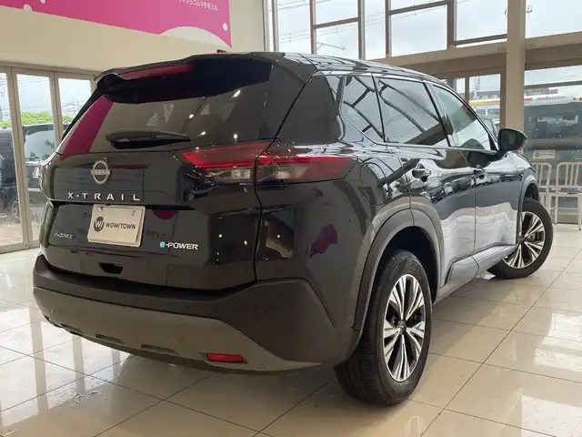 日産 エクストレイル X e－4ORCE 埼玉県 2024(令6)年 0.2万km ダイヤモンドブラック エマージェンシーブレーキ /プロパイロット /純正メモリナビ/　　BT/フルセグ/Apple CarPlay /アラウンドビューモニター /LEDオートライト /シートヒーター /パワーシート /純正18インチアルミホイール /ステアリングヒーター/ステアリングスイッチ /純正ETC2.0