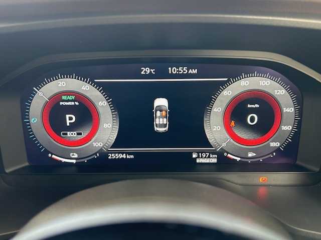 日産 エクストレイル G e－4ORCE 東京都 2024(令6)年 2.6万km ブリリアントホワイトパール 純正１２．３型ナビ　/全方位カメラ　/ＥＴＣ　２．０　/プロパイロット　/レザーシート　/パワーシート　/メモリシート　/シートヒーター　/ブラインドスポットモニター/デジタルインナーミラー　/ヘッドアップディスプレイ　/ルーフレール/ルーフキャリア/スマートキー/社外ホイール/取扱説明書/保証書