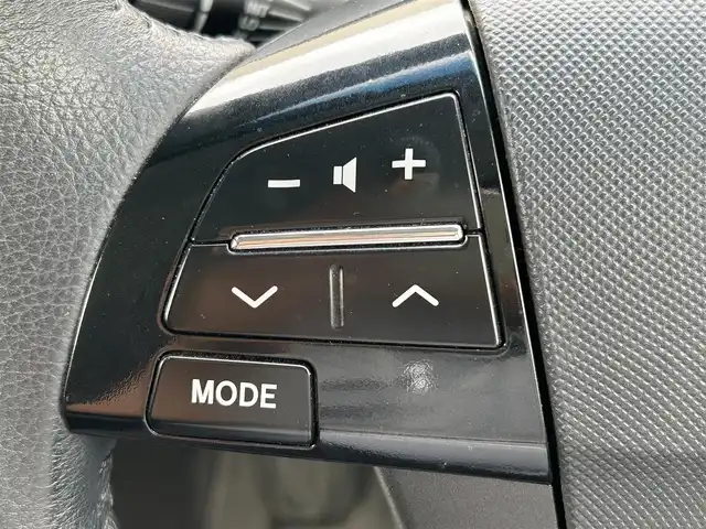 トヨタ エスティマ アエラス レザーパッケージ 兵庫県 2014(平26)年 7.9万km ホワイトパールクリスタルシャイン 純正8インチナビ/純正フリップダウンモニター/(CD/DVD/BT/SD)/フルセグTV/バックカメラ/ETC/両側パワースライドドア/前方ドライブレコーダー/クルーズコントロール/前後コーナーセンサー/HIDヘッドライト/オートライト/フォグランプ/ハーフレザーシート/パワーシート/ステアリングリモコン/スマートキー/スペアキー/電動格納ミラー/純正ドアバイザー/純正フロアマット/純正アルミ18インチ