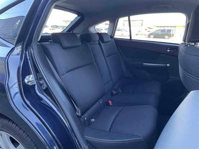 スバル インプレッサ スポーツ 1．6i－L アイサイトプラウドED 道東・釧路十勝 2016(平28)年 5.8万km ダークブルーパール ４WD/社外ナビ/（CD/DVD/BT）/フルセグTV/バックカメラ/オートクルーズコントロール/MTモード付AT/パドルシフト/純正AW夏タイヤ/フォグランプ/スマートキー/スペアキー/ビルトインETC/アイドリングストップ/横滑り防止装置/レーンキープアシスト/オートライト/HIDヘッドライト