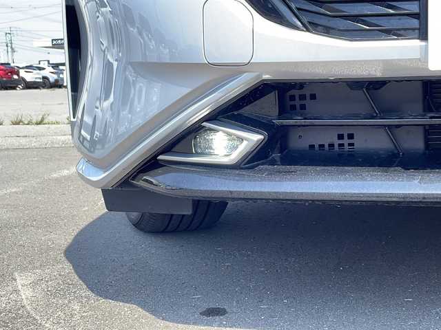 日産 オーラ G FOUR レザーエディション 道北・旭川 2022(令4)年 1万km ブリリアントシルバー ・４WD/・禁煙車/・純正メモリナビCD/DVD/SD/MSV/BT/フルセグTV/・アラウンドビューモニター/・エマージェンシーブレーキ/・レーンキープアシスト/・ブラインドスポットモニター/・コーナーセンサー/・グレー革シート/・前席シートヒーター/・ステアリングヒーター/・オートハイビーム/・オートライト/・LEDヘッドライト/・LEDフォグランプ/・デジタルインナーミラー/・前後ドライブレコーダー/・ETC/・純正フロアマット/・ドアバイザー/・オートミラー