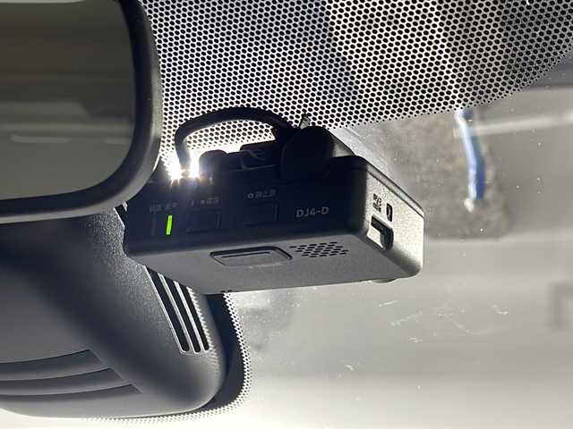 日産 セレナ ハイウェイスター V 沖縄県 2020(令2)年 4.1万km アズライトブルー 県外仕入れ　/禁煙車　/8人乗り/純正１０インチナビ　/【フルセグＴＶ/ＣＤ/ＤＶＤ/BT】/１１インチフリップダウンモニター　/前後ドライブレコーダー/プロパイロット　/アラウンドビューモニター/両側パワースライドドア　/ETC/衝突被害軽減システム/レーンキープアシスト/コーナーセンサー/16インチ純正アルミ/LEDヘッドライト/スペアキー