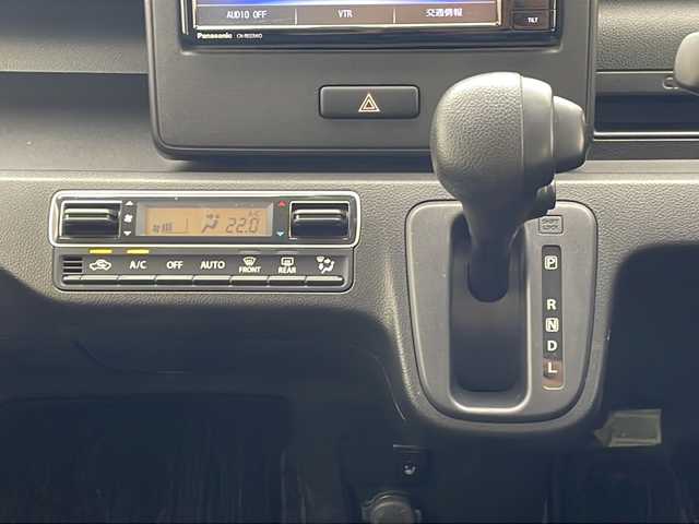 スズキ ワゴンＲ HYBRID FZ 沖縄県 2017(平29)年 3.3万km リフレクティブオレンジM 社外ナビ(CN-RE03WD)/(フルセグＴＶ　ＤＶＤ再生　ＢＴ接続)/バックカメラ　/ドライブレコーダー　/ＥＴＣ　/シートヒーター　/アイドリングストップ　/ＬＥＤオートライト　/プッシュスタート　/スマートキー　/スペアキー　