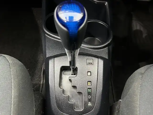 トヨタ アクア S 鹿児島県 2017(平29)年 7.8万km ブラックマイカ 禁煙車/純正ナビ（NSZT-W66T）/(フルセグＴＶ/AM/FM/Bluetooth)/トヨタセーフティセンス/前方ドライブレコーダー/ビルトインETC/純正ドアバイザー/純正フロアマット/ヘッドライトレベライザー/オートマチックハイビーム/バックカメラ/フォグランプ/電格ミラー/プッシュスタート/スマートキー