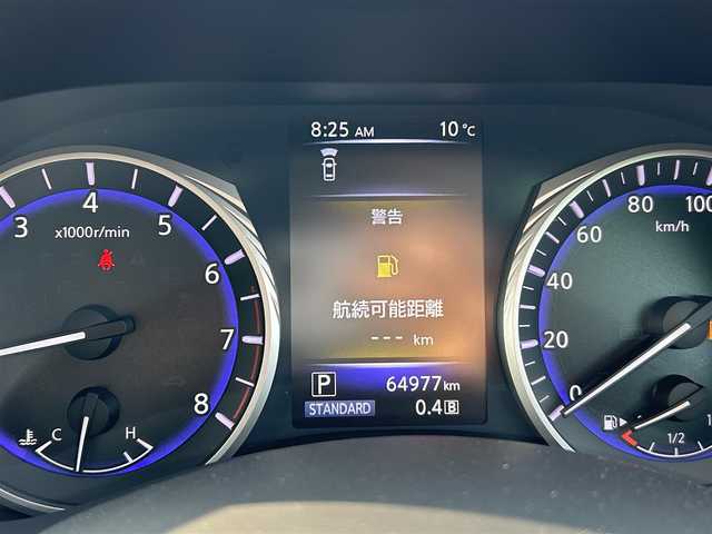 日産 スカイライン 200GT－t タイプSP 福岡県 2016(平28)年 6.5万km ラディアントレッド ワンオーナー/純正8型ナビ(BT/CD/DVD)/フルセグTV/バック/サイド/フロントカメラ/ビルトインETC/インテリジェントクルーズコントロール/ソナー機能/全方位運転支援システム/・車線逸脱防止支援システム/・後側方衝突防止支援システム/・後退時衝突防止支援システム/・前方衝突予測警報/・インテリジェントペダル/ターボ/LEDヘッドランプ(AFS)/本革巻きステアリング/パドルシフト/ブラック革シート/前席パワーシート/シートヒーター/運転席パーソナルドライビングポジションメモリー/純正19インチアルミホイール/インテリジェントキー/プッシュエンジンスターター