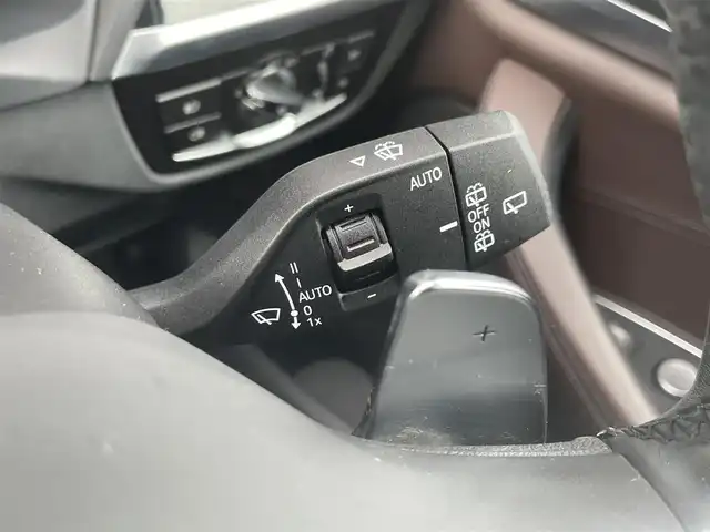 ＢＭＷ Ｘ３ xDrive20d Mスポーツ 石川県 2018(平30)年 6.1万km 青 ４WD/純正HDDナビ/【Bluetooth/フルセグTV/DVD】/レーンキープアシスト/クルーズコントロール/バック/フロント/サイド/全方位カメラ/ドライブレコーダー(ブラウン)/コーナーセンサー(前後)/茶革シート/パワーシート(前席)/シートヒーター(前席)/ワイヤレスチャージ/オートライト/LEDヘッドライト/オートマチックハイビーム/電動格納ミラー/電動リアゲート/ビルトインETC