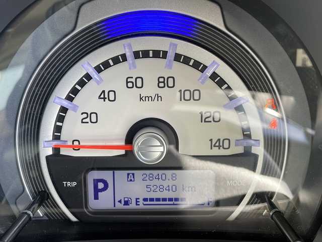 スズキ ハスラー ワンダラー 佐賀県 2019(令1)年 5.3万km ピュアホワイトパール/ウッディブラウン2トーンルーフ 社外ナビ　３６０°カメラ　衝突軽減　車線抑制　横滑り防止装置　盗難防止装置　シートヒーター　ＨＩＤヘッドライト　フォグライト　社外ドライブレコーダー　スマートキー　スペアキー　社外ＥＴＣ　禁煙車