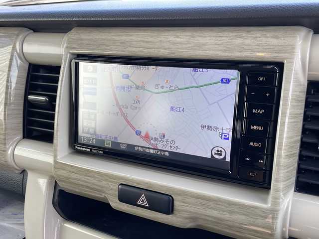スズキ ハスラー ワンダラー 佐賀県 2019(令1)年 5.3万km ピュアホワイトパール/ウッディブラウン2トーンルーフ 社外ナビ　３６０°カメラ　衝突軽減　車線抑制　横滑り防止装置　盗難防止装置　シートヒーター　ＨＩＤヘッドライト　フォグライト　社外ドライブレコーダー　スマートキー　スペアキー　社外ＥＴＣ　禁煙車