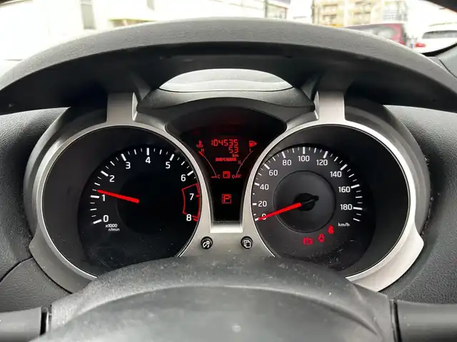 日産 ジューク 15RX 富山県 2011(平23)年 10.5万km 黒 【AA出品のためDNクレ無効】