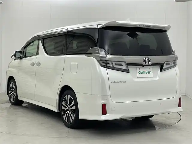 トヨタ ヴェルファイア Z Gエディション 茨城県 2019(平31)年 4.8万km ホワイトパールクリスタルシャイン TOYOTA純正10インチナビ/フルセグ/BTオーディオ/SD/CD/DVD/ビルトインETC/バックカメラ/サンルーフ/前席パワーシート/シートヒーター/エアシート/オットマン/TOYOTA純正後席12.1インチフリップダウンモニター/両側パワースライドドア/社外フロアマット/純正18インチAW/クリアランスソナー/コーナーセンサー/ヒートステアリング/デジタルインナーミラー