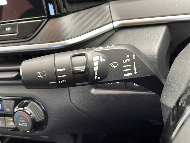 日産 ノート X 千葉県 2023(令5)年 3.5万km スーパーブラック 車線逸脱警報/衝突軽減ブレーキ/レーダークルーズコントロール/クリアランスソナー/標識認識機能/純正メモリナビ/Bluetooth フルセグTV HDMI/全方位カメラ/ETC2.0/ワイヤレス充電/純正ドライブレコーダー前方/LEDヘッドライト/プッシュスタート/スマートキー