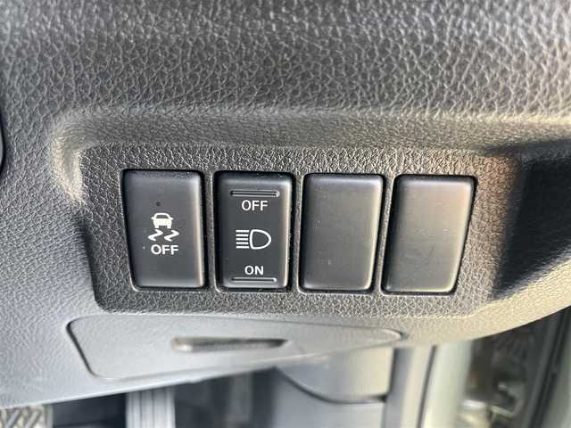 日産 エクストレイル 25Xtt 福岡県 2013(平25)年 9.2万km ヒマラヤンカーキ (株)IDOMが運営する【じしゃロン店】の自社ローン専用車両になります。こちらは現金またはオートローンご利用時の価格です。自社ローンご希望の方は別途その旨お申付け下さい/4WD/スマートキー/社外ナビ(VIE-X088VS)/・Bluetooth接続/・フルセグTV/・CD/DVD/カプロンシート/社外インチAW/純正AWサマー装着車載/ハイパールーフレール付き/シートヒーター/バックカメラ/ETC/ドライブレコーダー/電動格納ミラー/ドアバイザー