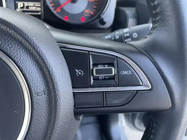 スズキ ジムニー XC 富山県 2021(令3)年 1.5万km ミディアムグレー ＡＴ／/４ＷＤ／/８インチナビ／/フルセグＴＶ／/ＤＶＤ再生／/Ｂｌｕｅｔｏｏｔｈ／/スマートキー／/前後ドライブレコーダー／/クルーズコントロール／/ステアリングスイッチ／/前席シートヒーター／/ビルトインＥＴＣ/LEDオートライト/フォグライト