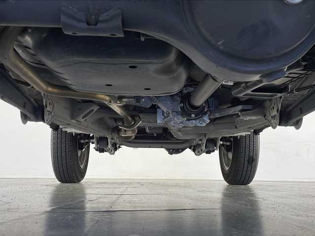 スズキ ジムニー XC 長野県 2021(令3)年 1.5万km ミディアムグレー 4WD/ワンオーナー/社外SDナビ（MDV-S708L）/スズキセーフティサポート/・デュアルセンサーブレーキサポート/・先行車発進お知らせ機能/・標識認識機能/・誤発進抑制機能/・後方誤発進抑制機能/W+サイドエアバッグ/社外前後ドライブレコーダー/プッシュスタート/スマートキー/クルーズコントロール/フルセグTV/D+N席シートヒーター/ビルトインETC/純正フロアマット/純正16インチアルミホイール/保証書/取扱説明書