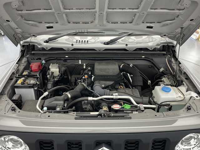 スズキ ジムニー XC 長野県 2021(令3)年 1.5万km ミディアムグレー 4WD/ワンオーナー/社外SDナビ（MDV-S708L）/スズキセーフティサポート/・デュアルセンサーブレーキサポート/・先行車発進お知らせ機能/・標識認識機能/・誤発進抑制機能/・後方誤発進抑制機能/W+サイドエアバッグ/社外前後ドライブレコーダー/プッシュスタート/スマートキー/クルーズコントロール/フルセグTV/D+N席シートヒーター/ビルトインETC/純正フロアマット/純正16インチアルミホイール/保証書/取扱説明書